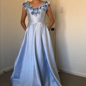 Evening Gown/Prom Dress